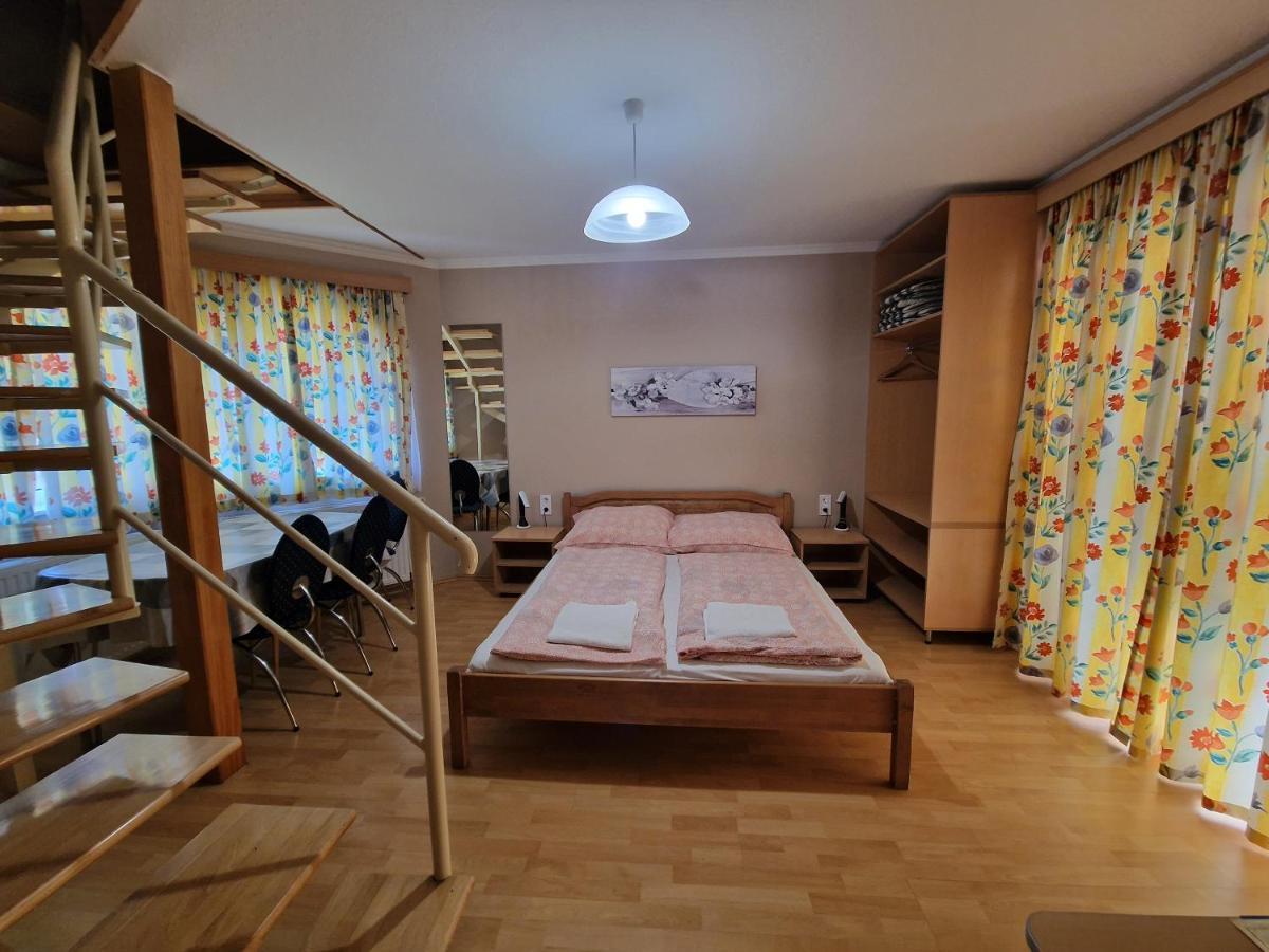 Villa Leticia שיופוק מראה חיצוני תמונה